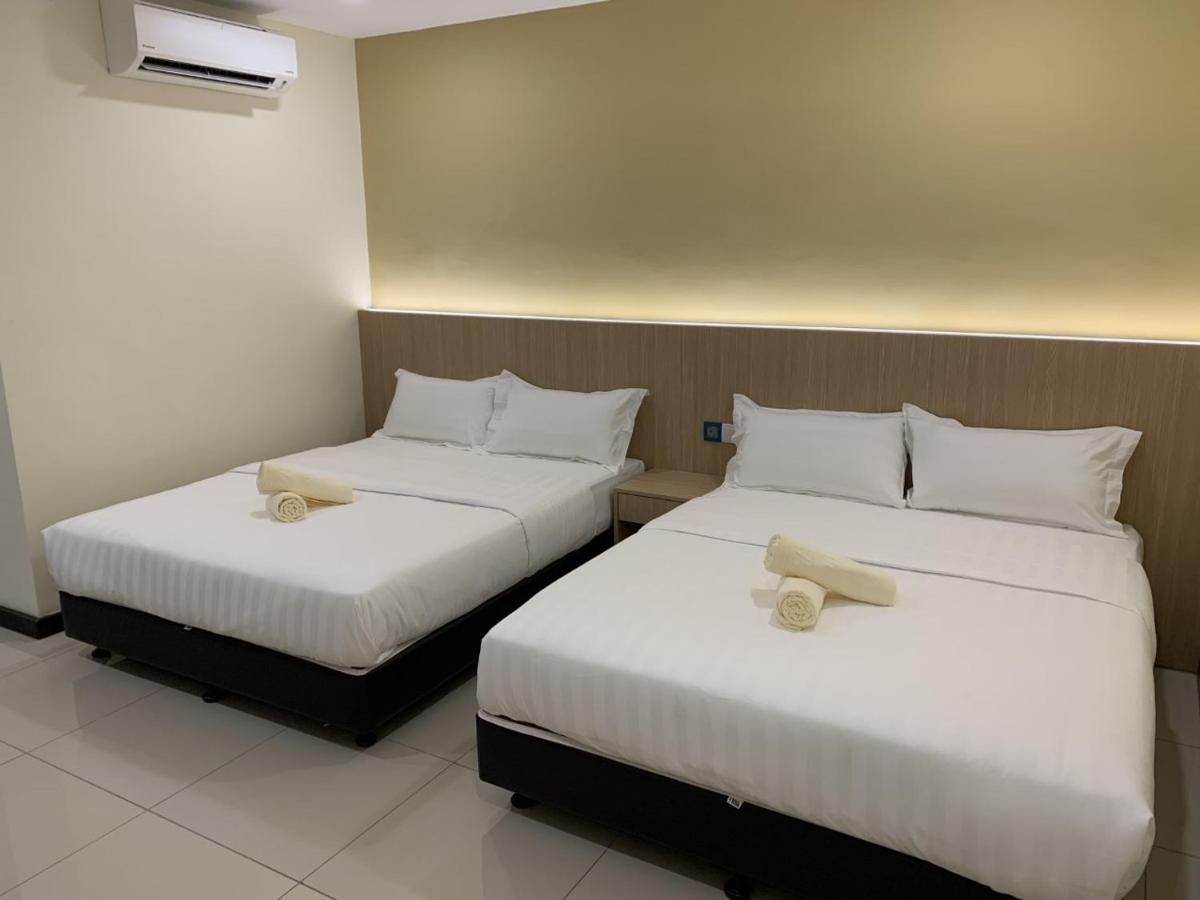 M Quality Hotel Gua Musang Eksteriør billede
